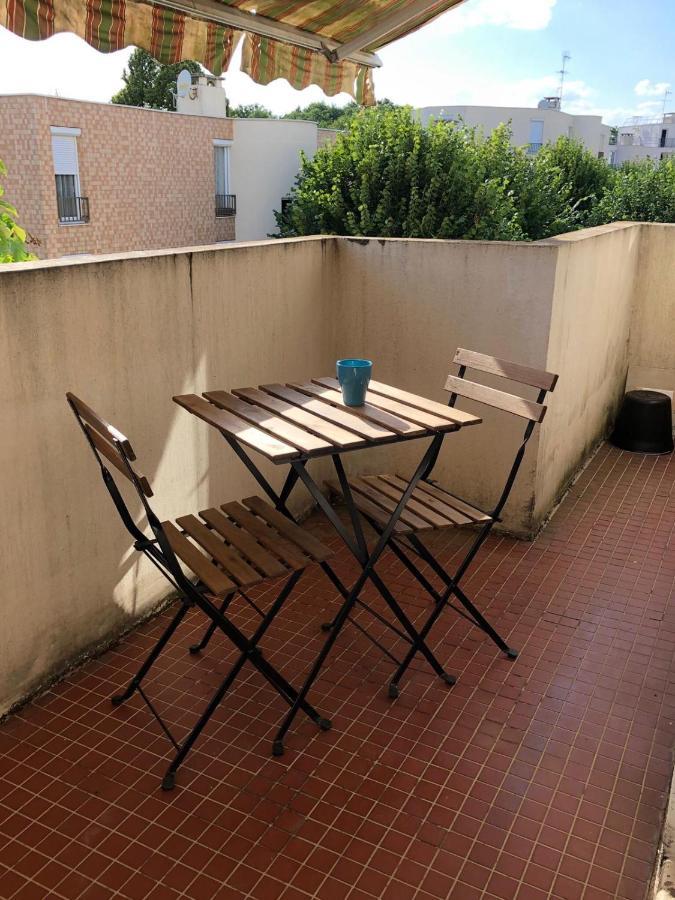 Chambre Paisible Tout Confort Courcouronnes Exterior foto